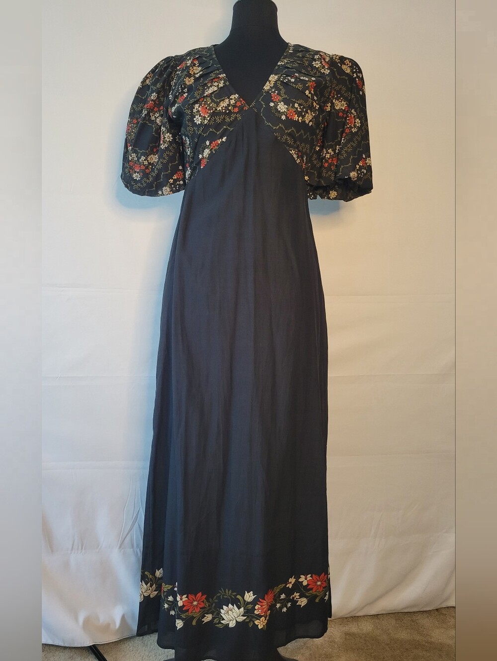 Anna Cate Alix Maxi Floral Dress With Puff Sleeves